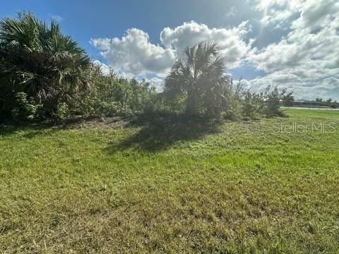 207 Redwood Rd, Rotonda West FL, 33947 land for sale