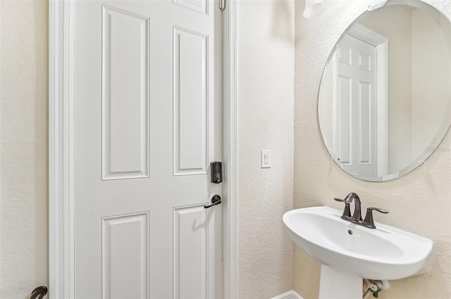 bathroom with sink