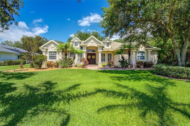 view of front of house with a front yard