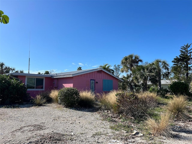 view of side of property