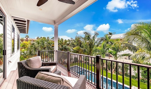 balcony featuring ceiling fan