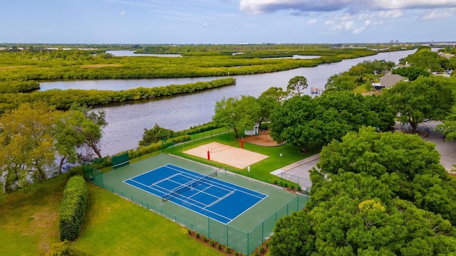 bird's eye view with a water view