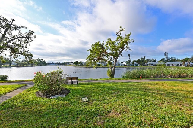 9514 Colonial Dr, Bradenton, FL 34210 - photo 34