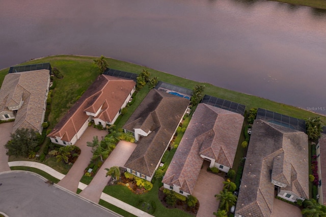 view of aerial view at dusk