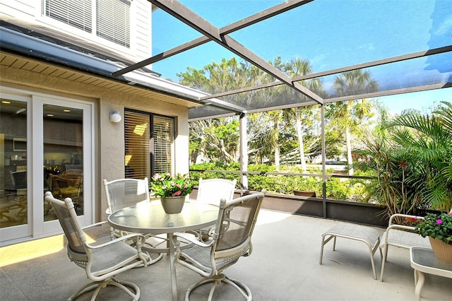 view of sunroom / solarium