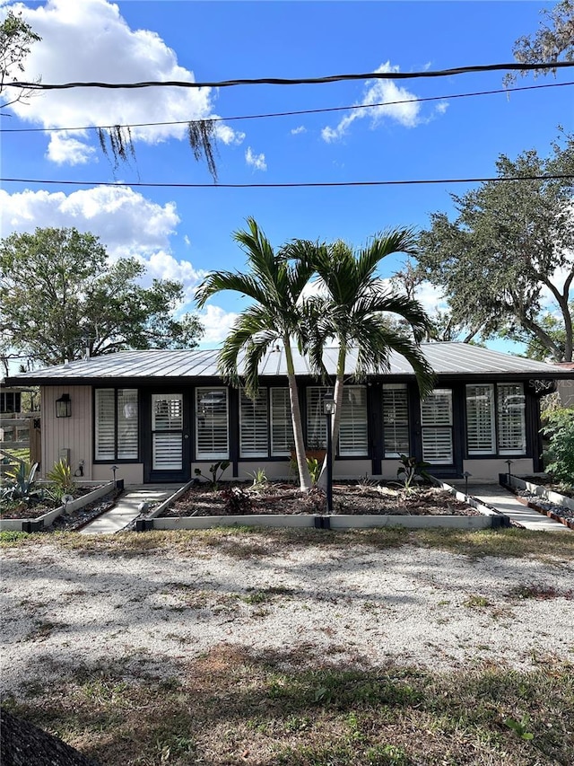 6504 Lincoln Rd, Bradenton, FL 34203 - view of front of property