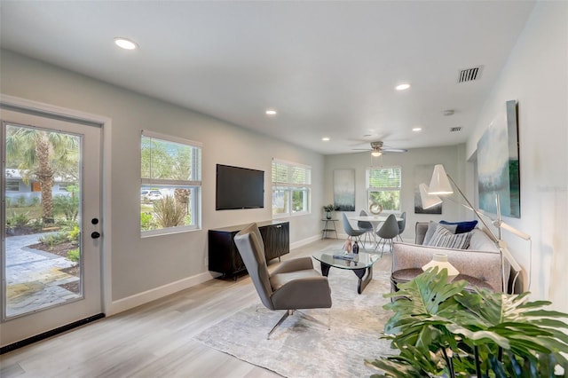 730 40th St, Sarasota, FL 34234 - living area with recessed lighting, light wood-style floors, and ceiling fan
