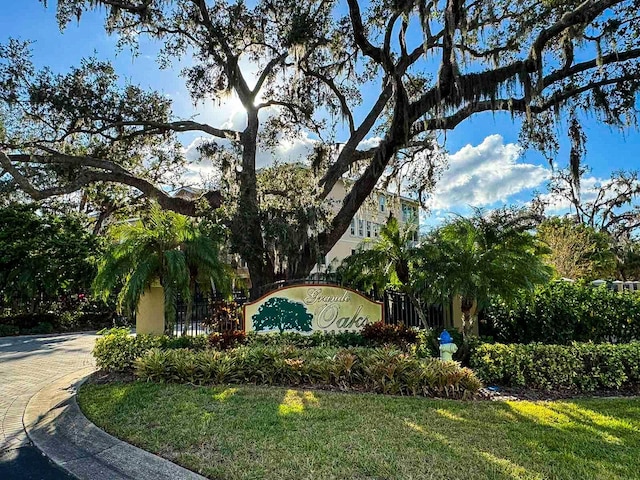 5306 Manorwood Dr Unit 2A, Sarasota, FL 34235 - view of community sign