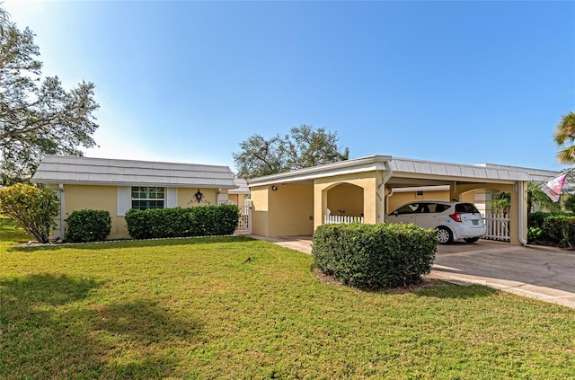 ranch-style house with a front yard