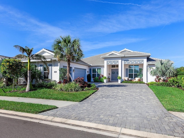 view of front of house featuring a garage