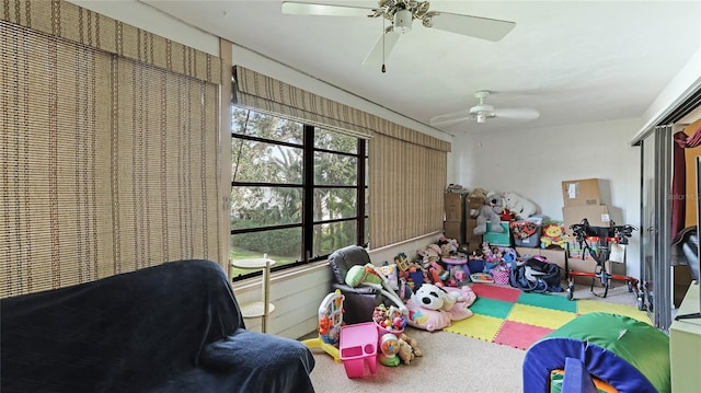 recreation room with ceiling fan