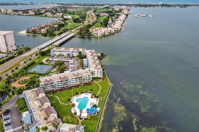 bird's eye view featuring a water view