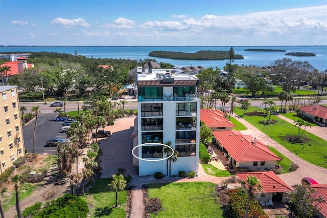 bird's eye view featuring a water view