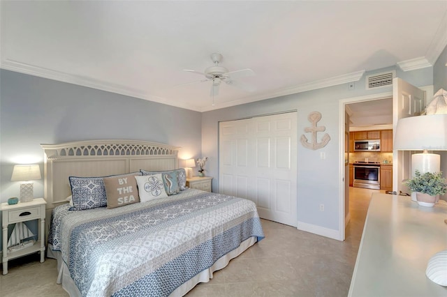 bedroom with light tile patterned floors, a closet, ornamental molding, and ceiling fan