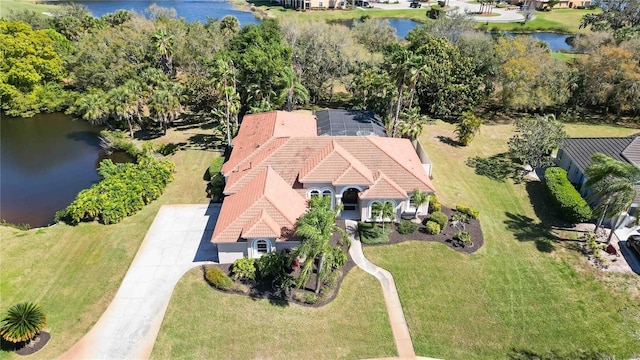 bird's eye view with a water view