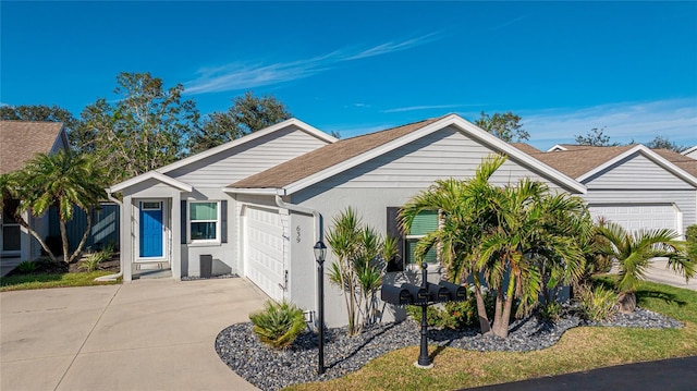 view of front facade featuring a garage