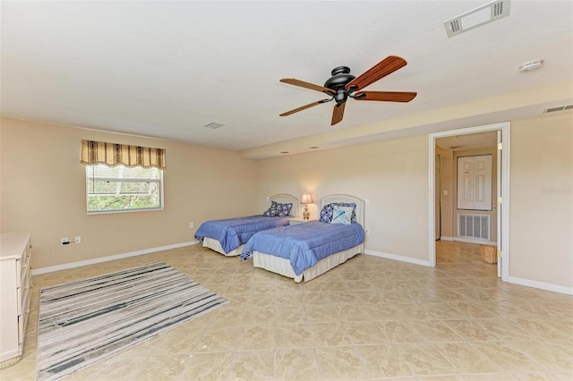 bedroom featuring ceiling fan