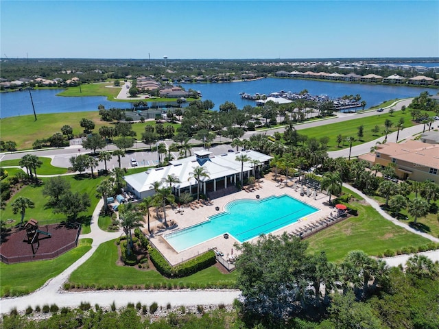 bird's eye view with a water view