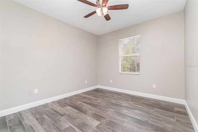 empty room with ceiling fan