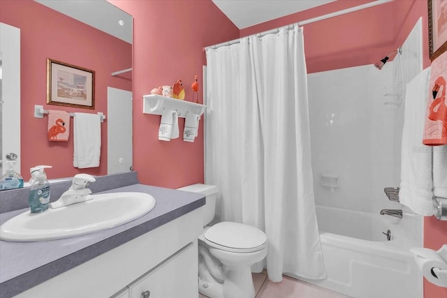 full bathroom featuring toilet, vanity, and shower / tub combo with curtain