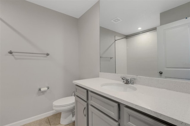 full bathroom with tile patterned flooring, toilet, visible vents, vanity, and baseboards