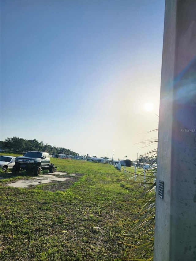 2815 US-41 N, Palmetto, FL 34221 - view of yard