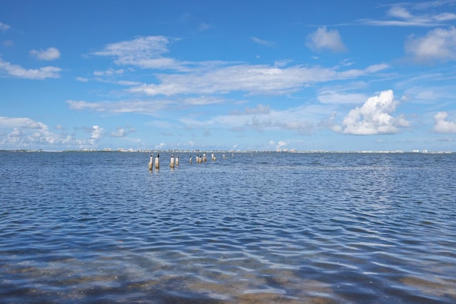 3301 Bay Shore Rd, Sarasota, FL 34234