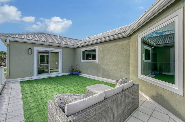 view of patio featuring an outdoor hangout area