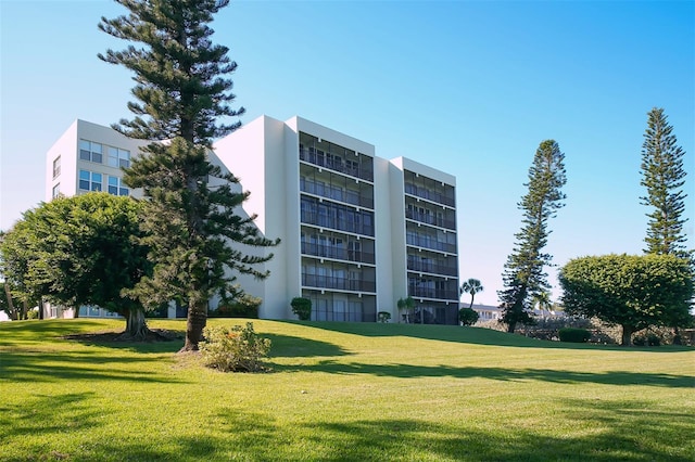 view of building exterior