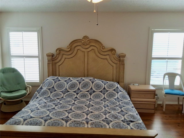 5115 44th St W, Bradenton, FL 34210 - bedroom with wood finished floors