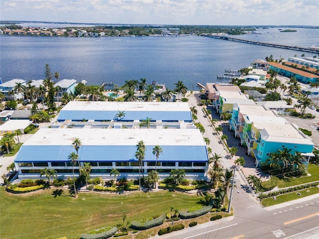 bird's eye view with a water view