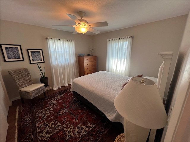 bedroom featuring ceiling fan