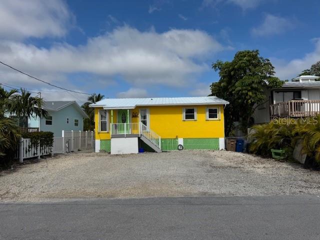 view of front of property with a porch