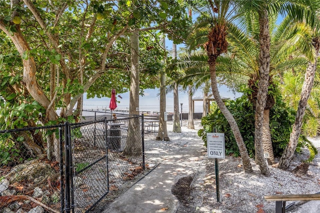 1964 Hawks View Dr, Ruskin, FL 33570 - photo 38