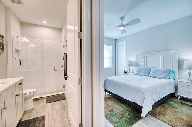 bedroom featuring ceiling fan