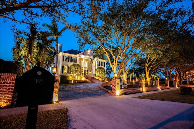 view of mediterranean / spanish-style home