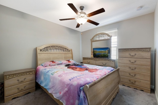 bedroom featuring carpet floors and ceiling fan