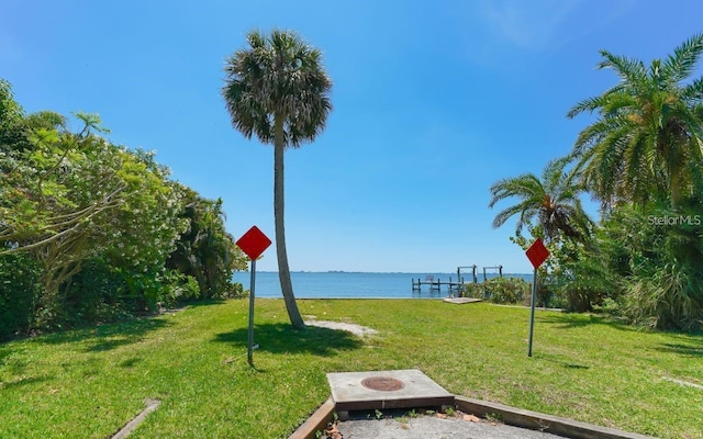 view of yard with a water view