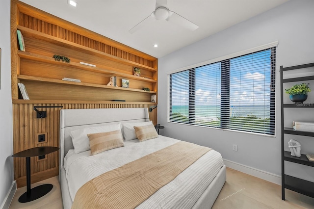 bedroom with ceiling fan