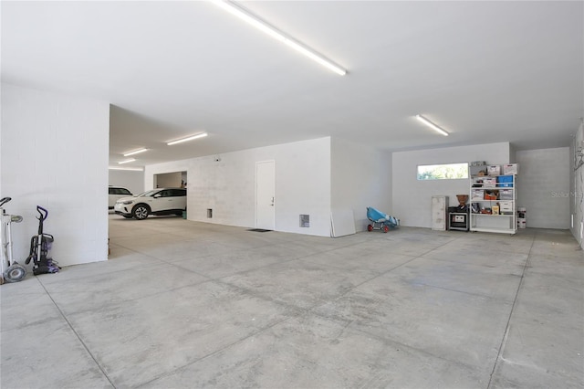 garage with visible vents