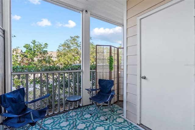 view of sunroom / solarium