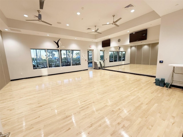 5305 Brookgrove Dr, Sarasota, FL 34238 - workout area with light wood-type flooring, visible vents, and ceiling fan