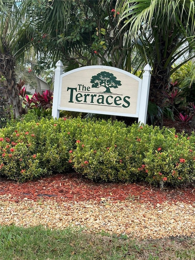 6505 Stone River Rd Unit 202, Bradenton, FL 34203 - photo 2