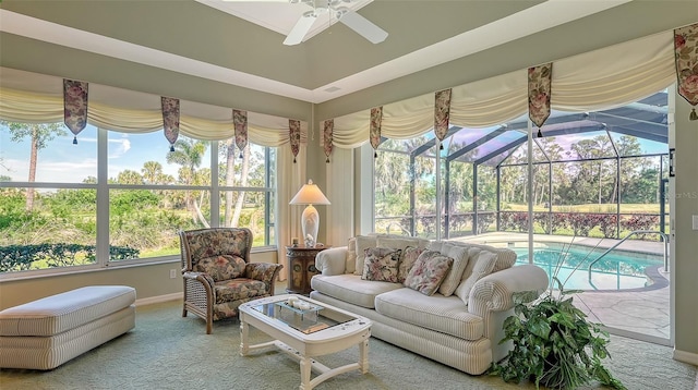 sunroom / solarium with ceiling fan