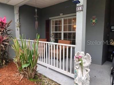 property entrance featuring covered porch