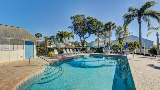 1109 Edgewater Cir Unit 1109, Bradenton, FL 34209 - photo 37
