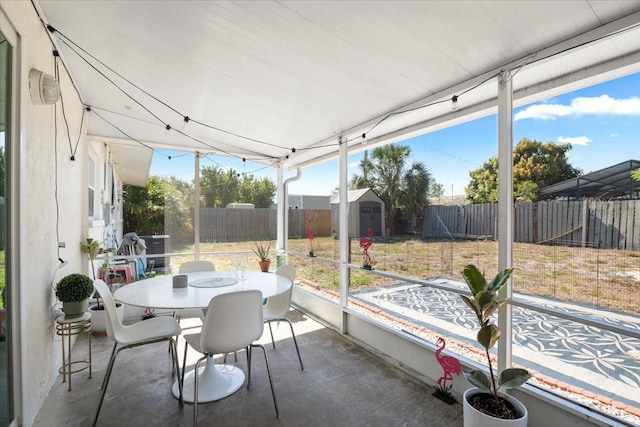 view of sunroom / solarium