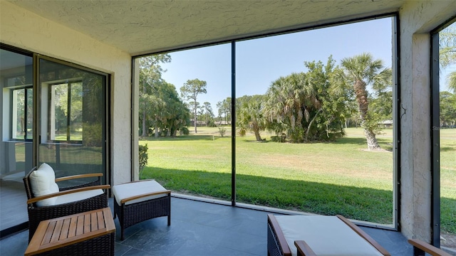 view of sunroom / solarium