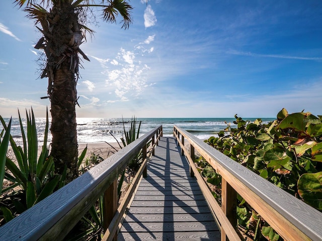 1620 Casey Key Rd, Nokomis, FL 34275 - surrounding community with view of water and beach
