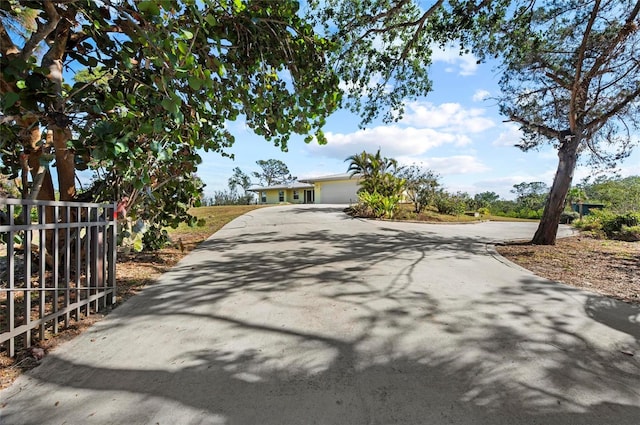 view of front of home with concrete driveway